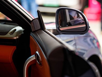 Seirbhísí Idirnáisiúnta um Loingseoireacht Gluaisteán chuig an Tansáin